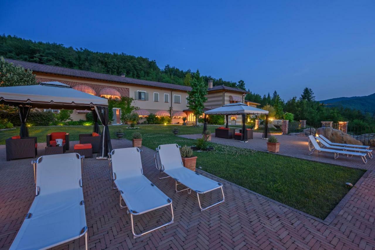 Tenuta Pian D'Attesio - Agriturismo Castelletto Soprano Exterior photo